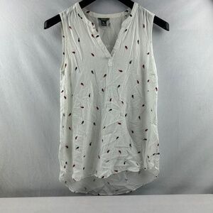 Eddie Bauer leaf design tank top